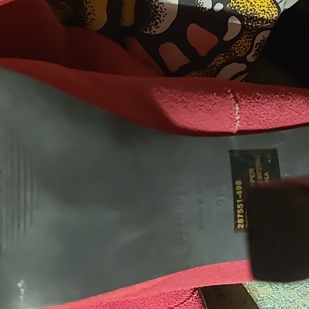 Boots - Picture 2 of 6